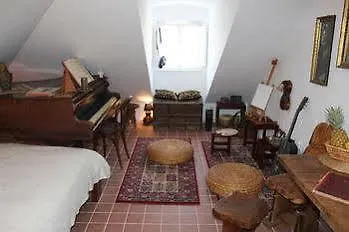 Art House Old Town Center Apartment *